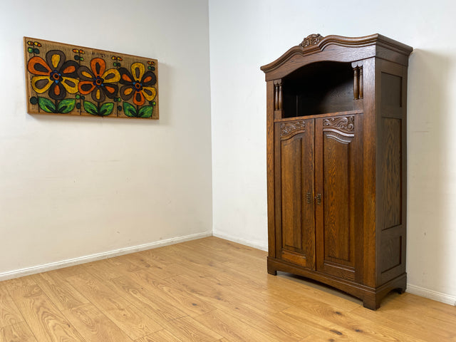 WMK I Wunderschöner antiker Schrank aus massiver Eiche mit Beschlägen aus Messing und handverziert I Schrank Kleider Wäsche Bücher Highboard Geschirrschrank Jugendstil Vintage Berlin Bayern Düsseldorf