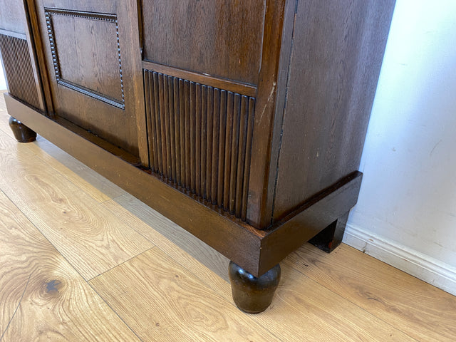 WMK I Schöner und gut erhaltener antiker Schrank aus vollem Holz I Vitrine Bücherschrank Büchervitrine Bücherregal Regal Wohnzimmerschrank Highboard Wäscheschrank Jugendstil Vintage I Berlin Halle NRW