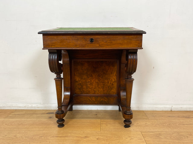 WMK I Vornehmer antiker Schreibpult mit handverzierten Volutenstützen und aufklapp. Fach I Konsolentisch Schreibtisch Kommode Konsole Sekretär Gründerzeit Biedermeier Vintage Berlin Bremen Heidelberg