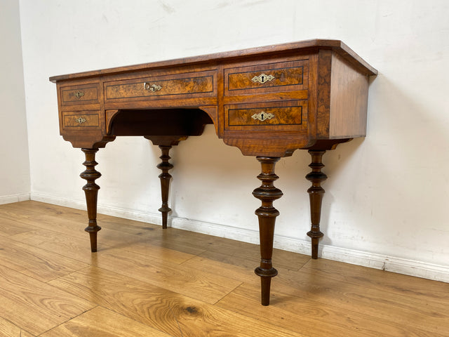 WMK I Eleganter antiker Schreibtisch in wunderschönem Nussbaum Wurzelholz mit edlem Messingbeschlag, um 1880 I Sekretär Damensekretär Konsole Lady Desk Gründerzeit Vintage Berlin Dresden München