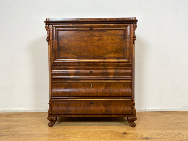 WMK I Wunderschöner antiker Sekretär , Vollholz in Nussbaum , mit Schubladen und stabiler Schreibklappe, um 1860 I Schrank Schreibschrank Highboard Kommode Desk Biedermeier Vintage Berlin Dresden Bonn