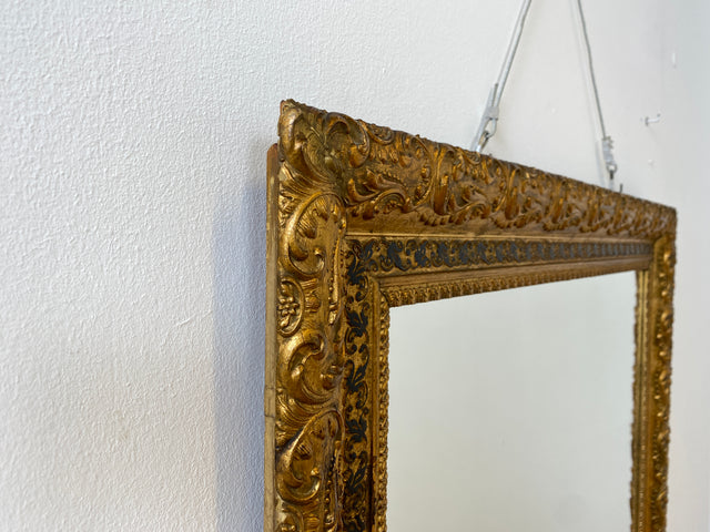 WMK I Wunderschöner antiker Spiegel mit prunkvollem Goldrahmen aus Holz & Gibs mit Akanthusornament, um 1900 I Spiegel Goldspiegel Garderobe Flur Bad Gilded Mirror Barock Rokoko Vintage Berlin Aachen