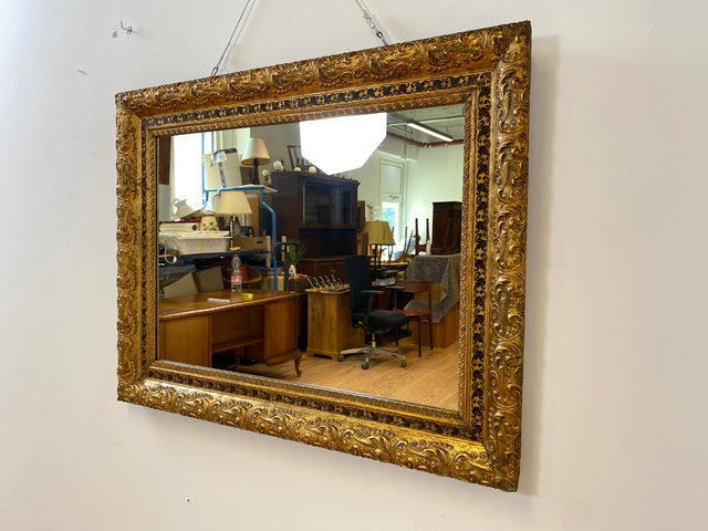 WMK I Wunderschöner antiker Spiegel mit prunkvollem Goldrahmen aus Holz & Gibs mit Akanthusornament, um 1900 I Spiegel Goldspiegel Garderobe Flur Bad Gilded Mirror Barock Rokoko Vintage Berlin Aachen