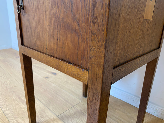 WMK I Einzigartiger antiker Spieltisch aus Eiche mit Spielefach, Getränkehaltern & Leder Einlage, um 1920 I Kartentisch Pokertisch Holztisch Küchentisch Tisch Schachtisch Jugendstil Art Deco Vintage