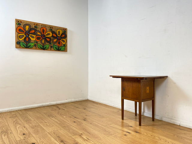 WMK I Einzigartiger antiker Spieltisch aus Eiche mit Spielefach, Getränkehaltern & Leder Einlage, um 1920 I Kartentisch Pokertisch Holztisch Küchentisch Tisch Schachtisch Jugendstil Art Deco Vintage