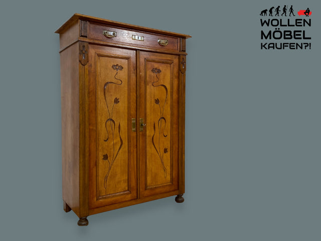 WMK I Handverziertes antikes Vertiko aus vollem Holz mit Schublade & Messingbeschlägen, um 1910 I Schrank Wäscheschrank Highboard Schuhschrank Flurschrank Kommode Jugendstil Vintage Berlin NRW Bayern