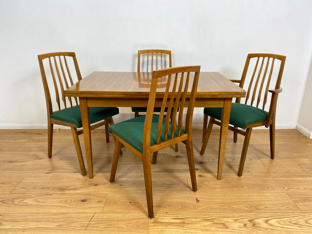 WMK I Minimalistischer ausziehbarer 60er Jahre Esstisch I Tisch Holztisch Esszimmertisch Küchentisch Ausziehtisch Dining Table Stühle Küchenstühle Mid-Century Vintage Berlin Augsburg Frankfurt 50er
