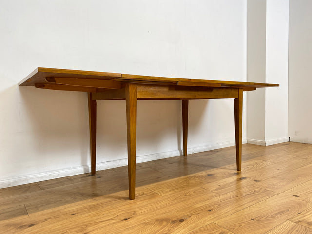 WMK I Minimalistischer ausziehbarer 60er Jahre Esstisch I Tisch Holztisch Esszimmertisch Küchentisch Ausziehtisch Dining Table Stühle Küchenstühle Mid-Century Vintage Berlin Augsburg Frankfurt 50er