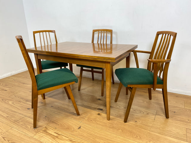 WMK I Minimalistischer ausziehbarer 60er Jahre Esstisch I Tisch Holztisch Esszimmertisch Küchentisch Ausziehtisch Dining Table Stühle Küchenstühle Mid-Century Vintage Berlin Augsburg Frankfurt 50er