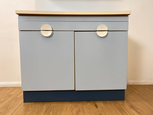 WMK # Kultige blaue Space Age Küchenzeile aus 1976 m. Hängeschrank, ausziehbarer Platte & Schütten # Küchenbüfett kleine Küche Küchenschrank Küchenhängeschrank Küchenanrichte Kredenz Retro Vintage DDR
