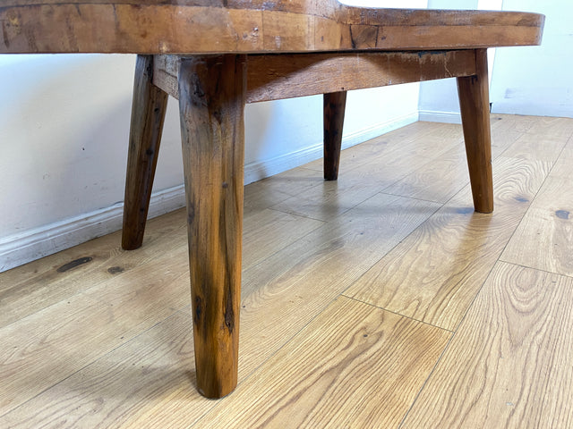 Boatwood by WMK I Einzigartiger bunter Nierentisch aus altem Bootsholz I ein handmade Unikat aus massivem Teakholz in Originalfarben I Couchtisch Wohnzimmertisch Coffee Table Berlin Hamburg Duisburg