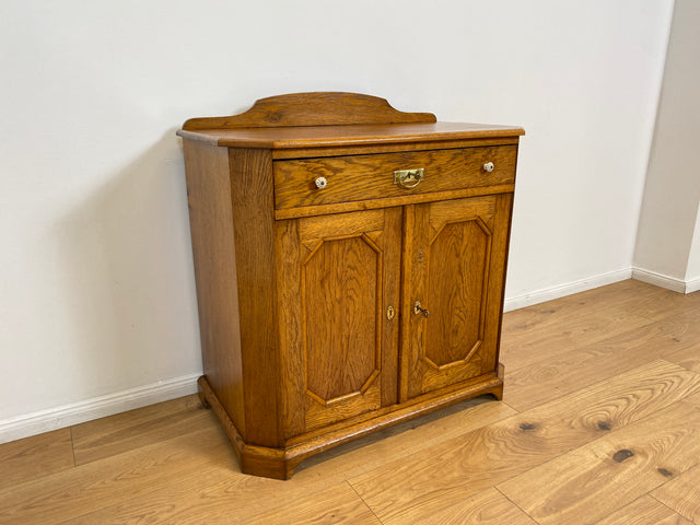 WMK # Schöne & geräumige dänische antike Kommode aus massiver Eiche mit Schublade # Schrank Weichholzkommode Wickelkommode Sideboard Anrichte Flurschrank Schuhschrank Küchenschrank Jugendstil Vintage