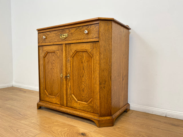 WMK # Schöne & geräumige dänische antike Kommode aus massiver Eiche mit Schublade # Schrank Weichholzkommode Wickelkommode Sideboard Anrichte Flurschrank Schuhschrank Küchenschrank Jugendstil Vintage