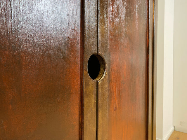 WMK # Hübscher und gut erhaltener dunkler asiatischer Vintage Kleiderschrank aus vollem Holz in typischer Leichtbauweise # Schrank Schlafzimmerschrank Wardrobe Garderobe Flurschrank Japanisch Berlin