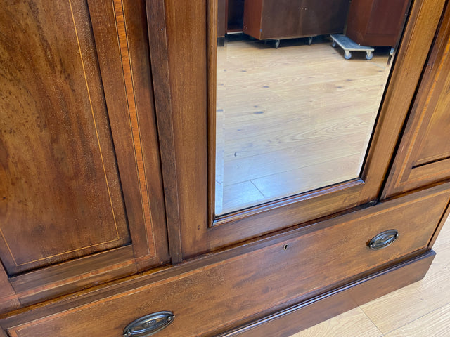 WMK # Eleganter und gut erhaltener englischer antiker Kleiderschrank aus vollem Holz mit Spiegeltür und Schublade # Schrank Vertiko Schlafzimmerschrank Flurschrank Wardrobe Spiegel Jugendstil Vintage