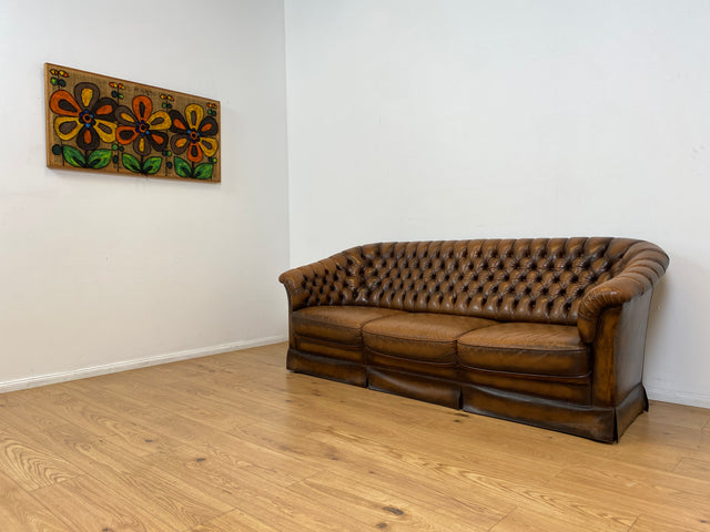 WMK # Uriges & hochwertiges englisches Chesterfield Sofa mit dickem aber weichem gestepptem Echtleder mit schöner Alterspatina # 3er Sofa Couch Ledersofa Ledercouch 3-Sitzer Vintage # Versand möglich