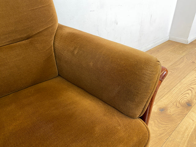 WMK I Versand 85€ I Schöner und sehr gemütlicher Vintage Sessel mit stilvollem Holzrahmen & honigbraunem Bezug