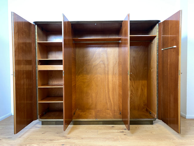 WMK I Versand 85€ I Besonders schöner großer 50er Jahre Kleiderschrank aus vollem Holz I Schrank Schlafzimmerschrank Wäscheschrank Wardrobe Rockabilly Mid-Century Vintage 60er Berlin Bochum Magdeburg