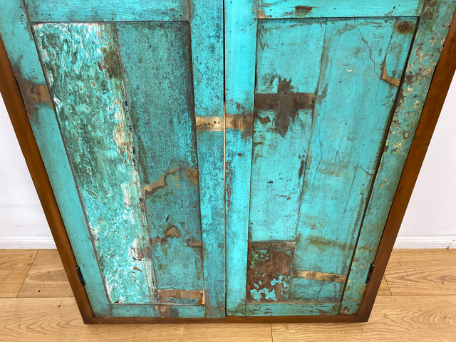 Boatwood by WMK I Einzigartiger großer Wandspiegel aus altem Bootsholz mit Fensterläden in Grün I handgefertigtes Unikat I Teakholz massiv I Ganzkörper Spiegel Stand Mirror Flur Tür Garderobe Lamellen