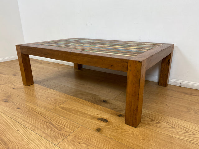 Boatwood by WMK I Einzigartiger großer Couchtisch mit bunter Patchwork Tischplatte I handgefertigtes Unikat aus altem Bootsholz l Teakholz massiv I Wohnzimmertisch Coffee Table Berlin Köln NRW Bayern