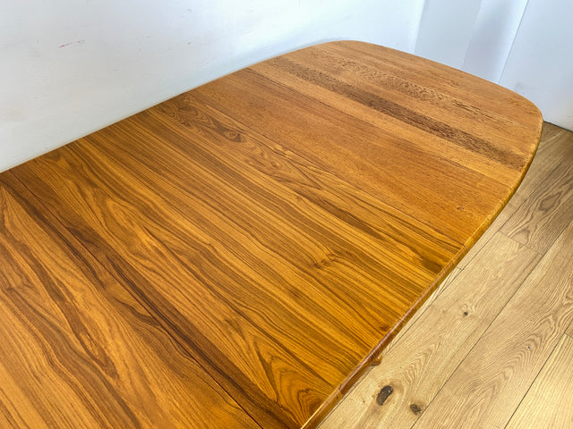 WMK I Hochwertiger großer ovaler skandinavischer Designer Esstisch von EMC Møbler aus massiver Ulme, 2-fach ausziehbar I Tisch Esszimmer Küche Dining Table Danish Design Vintage Berlin Herne München