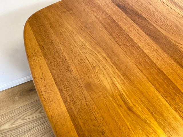 WMK I Hochwertiger großer ovaler skandinavischer Designer Esstisch von EMC Møbler aus massiver Ulme, 2-fach ausziehbar I Tisch Esszimmer Küche Dining Table Danish Design Vintage Berlin Herne München