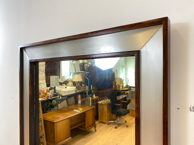 WMK I Stilvoller großer skandinavischer Designer Wandspiegel Ambassadör von Fröseke AB in edlem Chrom & Palisander Holzrahmen I Spiegel Mirror Garderobe Flur Bad Retro Space Age Danish Design Rosewood