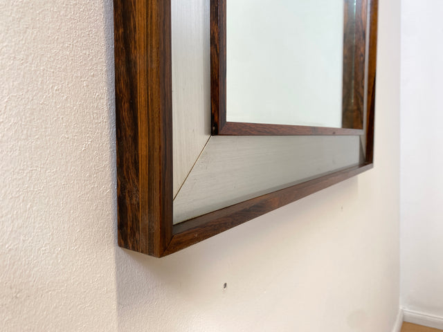WMK I Stilvoller großer skandinavischer Designer Wandspiegel Ambassadör von Fröseke AB in edlem Chrom & Palisander Holzrahmen I Spiegel Mirror Garderobe Flur Bad Retro Space Age Danish Design Rosewood