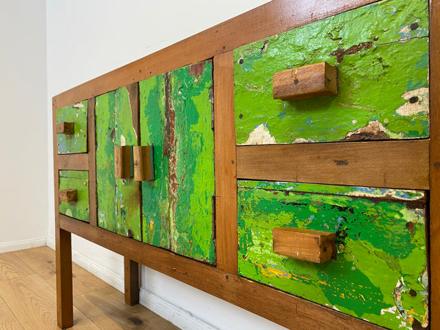 Boatwood by WMK # Einzigartiges grünes Sideboard mit Schubladen, ein aus altem Bootsholz handgefertigtes Unikat aus massivem Teakholz # Schrank Kommode Schubladenkommode Flurkommode Konsole Teak Köln