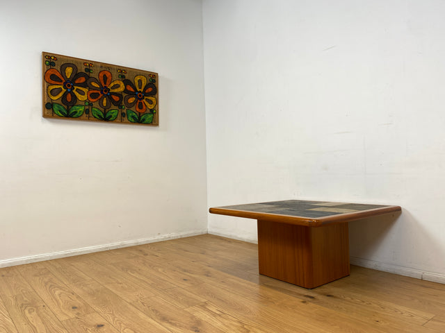 WMK I Seltener handgefertigter skandinavischer Designer Couchtisch I Sallingboe Jelling I Teakholz & Naturstein Fliesen I Wohnzimmertisch Coffee Table Danisch Design Vintage Teak Berlin München Köln