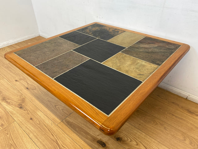 WMK I Seltener handgefertigter skandinavischer Designer Couchtisch I Sallingboe Jelling I Teakholz & Naturstein Fliesen I Wohnzimmertisch Coffee Table Danisch Design Vintage Teak Berlin München Köln