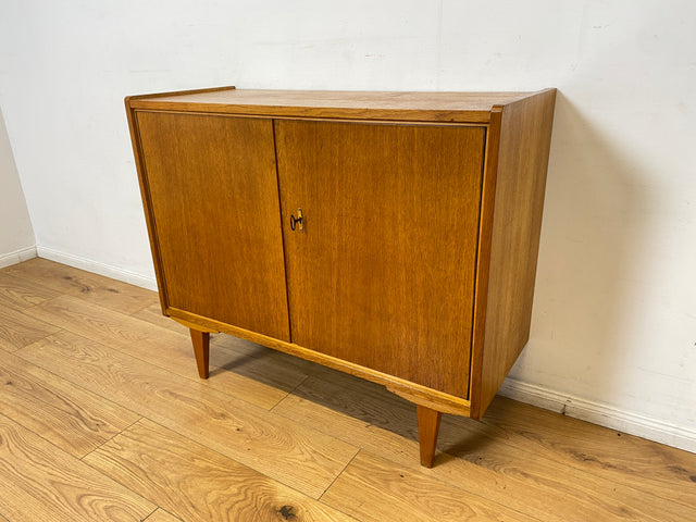 WMK I Stilvolle helle Mid-Century Kommode in Eiche, bau ähnlich mit VEB Hellerau I Sideboard Schrank Wäschekommode Anrichte TV Bank Schuhschrank Flurkommode 60er Vintage DDR Berlin Essen Regensburg