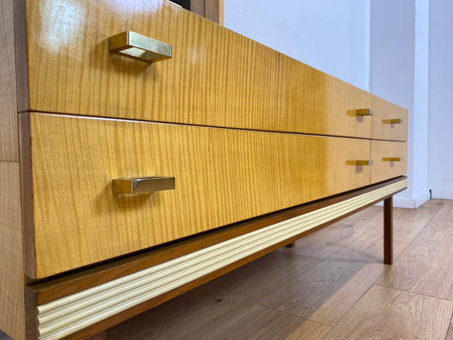 WMK # Schöne und gut erhaltene helle Mid-Century Spiegelkommode in Ahorn mit großem Spiegel & Schubladen # Frisierkommode Schminkkommode Schminktisch Kommode Sideboard Wäschekommode Vintage 60er 70er
