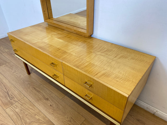 WMK # Schöne und gut erhaltene helle Mid-Century Spiegelkommode in Ahorn mit großem Spiegel & Schubladen # Frisierkommode Schminkkommode Schminktisch Kommode Sideboard Wäschekommode Vintage 60er 70er