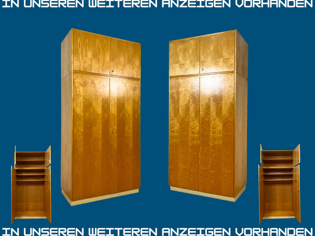 Das Glanzstück I Geräumiger heller 60er Jahre Kleiderschrank mit Aufsatz
