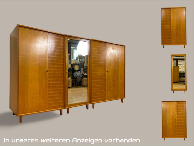 WMK Hochwertiger, stilvoller & sehr gut erhaltener heller 60er Jahre Mid-Century Kleiderschrank aus vollem Holz # Schrank Schlafzimmerschrank Flurschrank Garderobe Wäscheschrank Wardrobe Vintage 50er