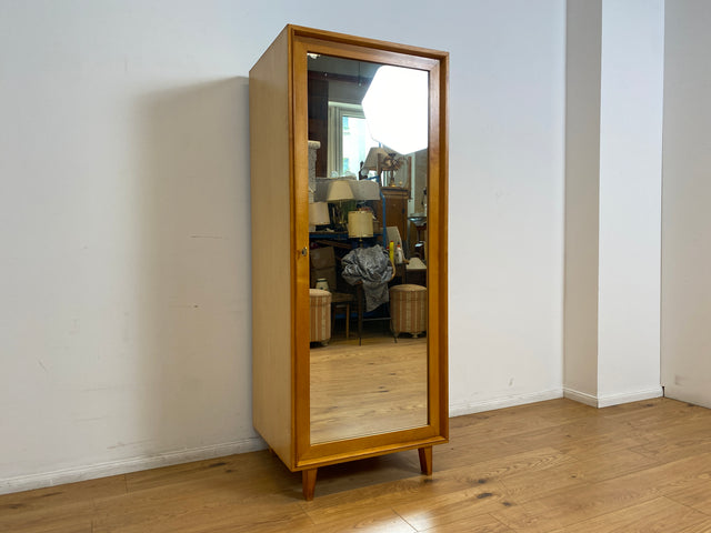 WMK Stilvoller & gut erhaltener heller 60er Jahre Mid-Century Wäscheschrank aus vollem Holz mit Spiegeltür # Schrank Schlafzimmerschrank Flurschrank Spiegelschrank Kleiderschrank Wardrobe Vintage 50er