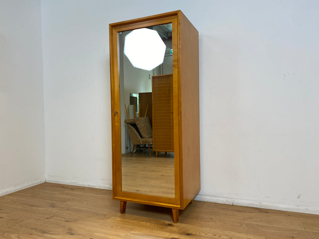 WMK Stilvoller & gut erhaltener heller 60er Jahre Mid-Century Wäscheschrank aus vollem Holz mit Spiegeltür # Schrank Schlafzimmerschrank Flurschrank Spiegelschrank Kleiderschrank Wardrobe Vintage 50er