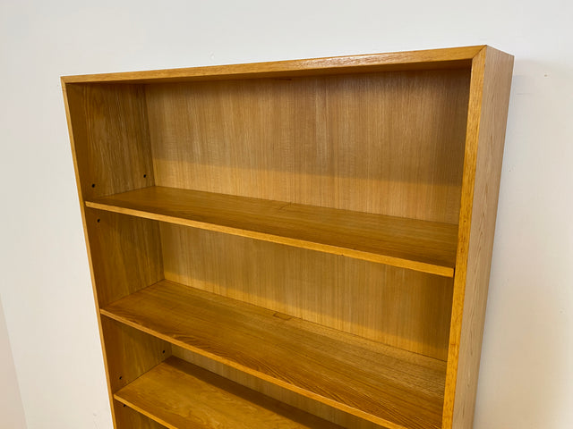 WMK # Hochwertiger & gut erhaltener heller Mid-Century Bücherschrank von Musterring aus vollem Holz mit Schubladen & Messinggriffen # Bücherregal Regal Kommode Sideboard Wohnzimmerschrank 60er Vintage