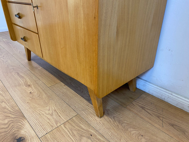 WMK # Hochwertiger & gut erhaltener heller Mid-Century Bücherschrank von Musterring aus vollem Holz mit Schubladen & Messinggriffen # Bücherregal Regal Kommode Sideboard Wohnzimmerschrank 60er Vintage