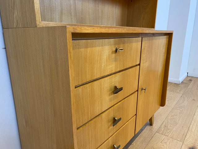 WMK # Hochwertiger & gut erhaltener heller Mid-Century Bücherschrank von Musterring aus vollem Holz mit Schubladen & Messinggriffen # Bücherregal Regal Kommode Sideboard Wohnzimmerschrank 60er Vintage