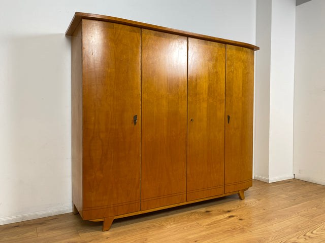 WMK I Versand 85€ I Formschöner heller Mid-Century Kleiderschrank aus vollem Holz I Schrank Schlafzimmerschrank Wäscheschrank Wardrobe 50er 60er Vintage I Berlin Düsseldorf Magdeburg Bayern Hannover