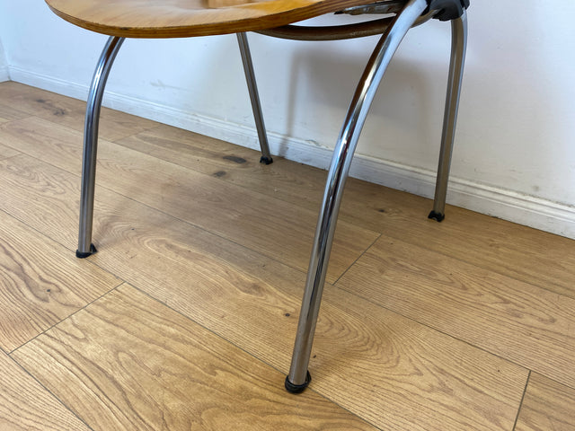 WMK I 1/10 Formschöner und sehr stabiler heller Vintage Stapelstuhl auf Chrom Füßen I Stuhl Holzstuhl Küchenstuhl Esszimmerstuhl Konferenzstuhl Cafe Gastro Industrial Design Berlin Hannover Landshut