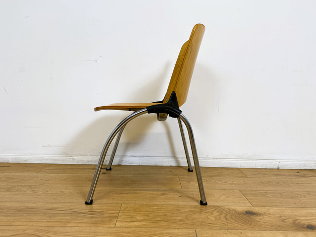 WMK I 1/10 Formschöner und sehr stabiler heller Vintage Stapelstuhl auf Chrom Füßen I Stuhl Holzstuhl Küchenstuhl Esszimmerstuhl Konferenzstuhl Cafe Gastro Industrial Design Berlin Hannover Landshut