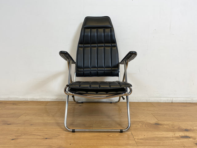 WMK I Hochwertiger italienischer 70er Jahre Designer Klappstuhl von Maule Marga in schwarzem Skai auf Chrom I Klappsessel Sessel Stuhl Liege Relax Sonnenliege Sun Chair Kunst Leder Space Age Vintage