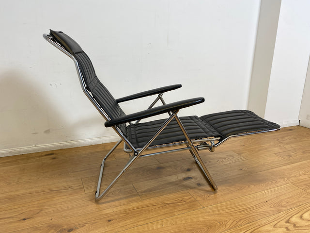 WMK I Hochwertiger italienischer 70er Jahre Designer Klappstuhl von Maule Marga in schwarzem Skai auf Chrom I Klappsessel Sessel Stuhl Liege Relax Sonnenliege Sun Chair Kunst Leder Space Age Vintage