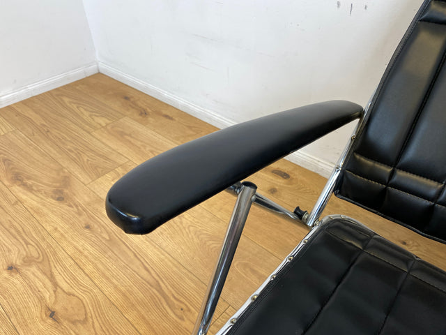 WMK I Hochwertiger italienischer 70er Jahre Designer Klappstuhl von Maule Marga in schwarzem Skai auf Chrom I Klappsessel Sessel Stuhl Liege Relax Sonnenliege Sun Chair Kunst Leder Space Age Vintage