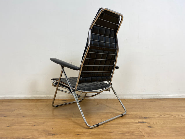 WMK I Hochwertiger italienischer 70er Jahre Designer Klappstuhl von Maule Marga in schwarzem Skai auf Chrom I Klappsessel Sessel Stuhl Liege Relax Sonnenliege Sun Chair Kunst Leder Space Age Vintage