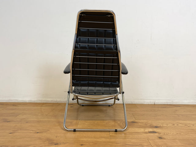 WMK I Hochwertiger italienischer 70er Jahre Designer Klappstuhl von Maule Marga in schwarzem Skai auf Chrom I Klappsessel Sessel Stuhl Liege Relax Sonnenliege Sun Chair Kunst Leder Space Age Vintage