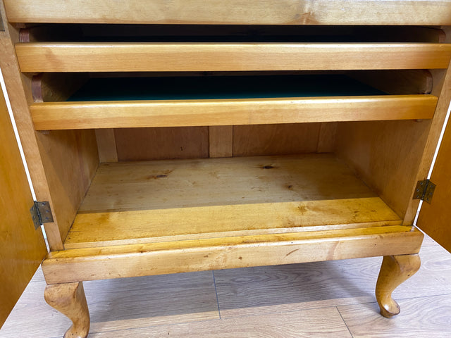 WMK # Besonders schöne & gut erhaltene kleine dänische antike Anrichte aus vollem Holz mit edlen Intarsien & Perlmutt Arbeiten # Schrank Kommode Sideboard Wäschekommode Jugendstil Chippendale Vintage